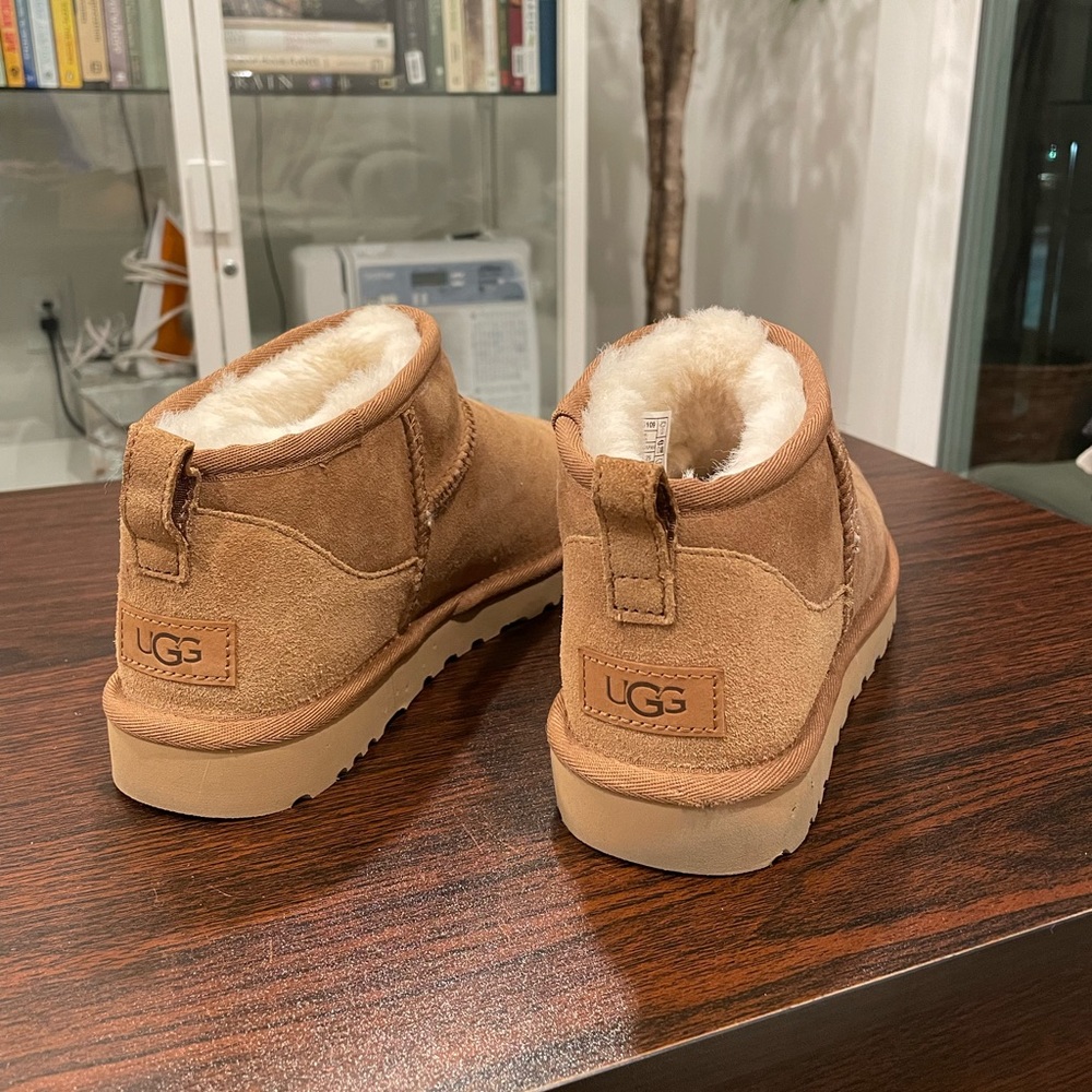 Ultra Mini Uggs